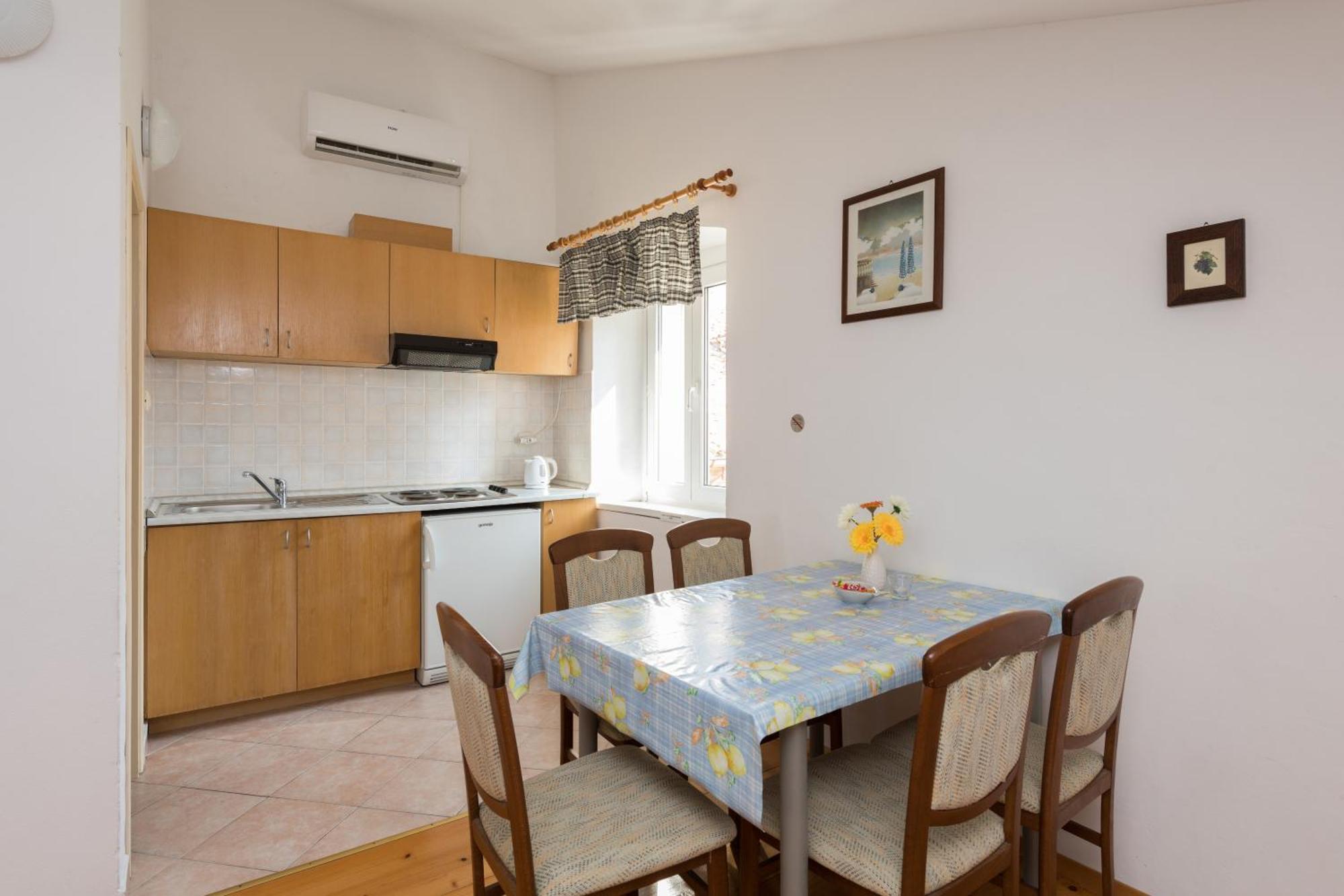 Apartments Mirakul Mali Lošinj Chambre photo