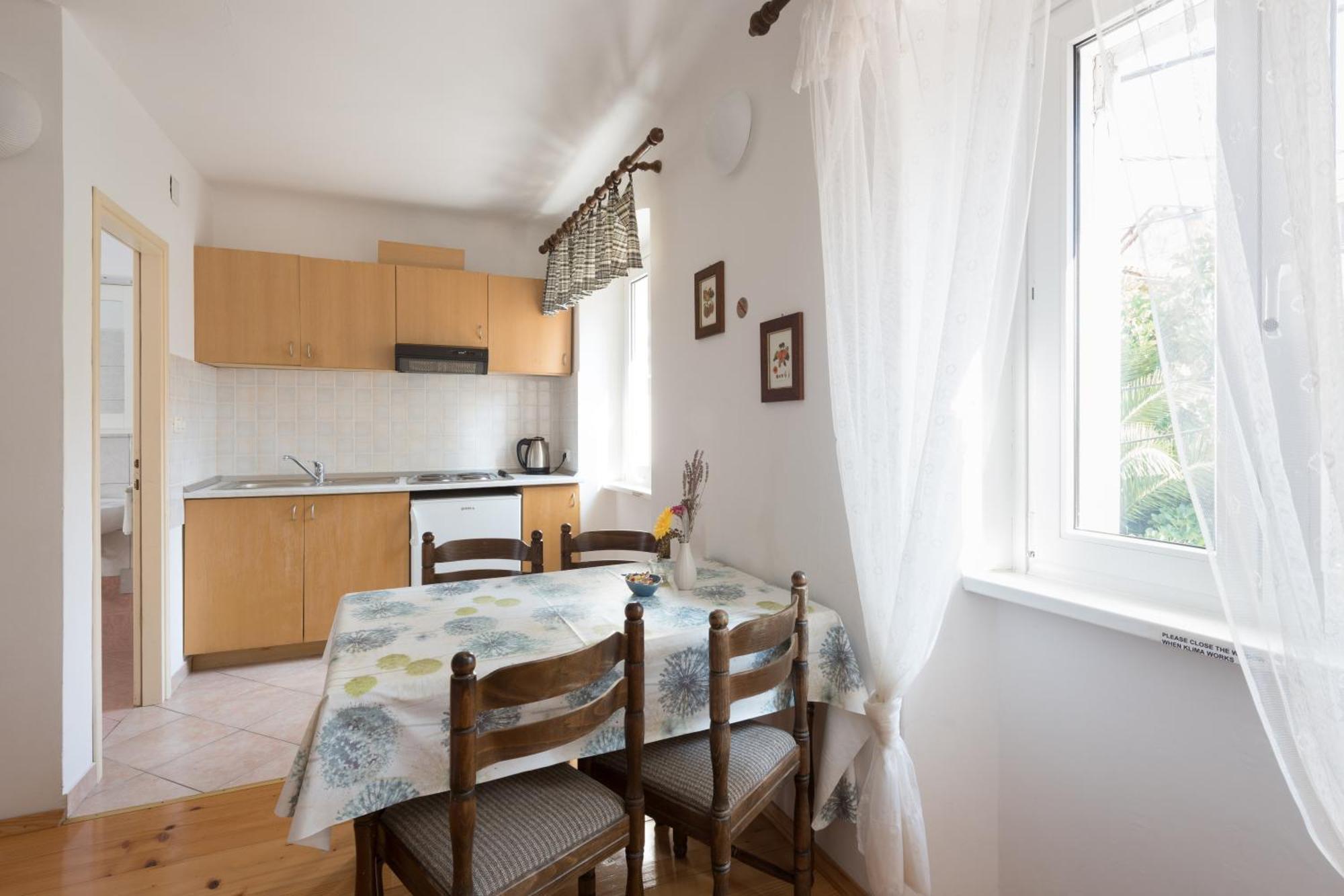 Apartments Mirakul Mali Lošinj Chambre photo