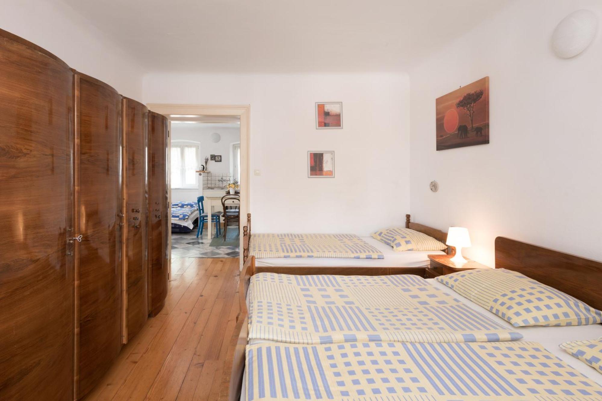 Apartments Mirakul Mali Lošinj Chambre photo