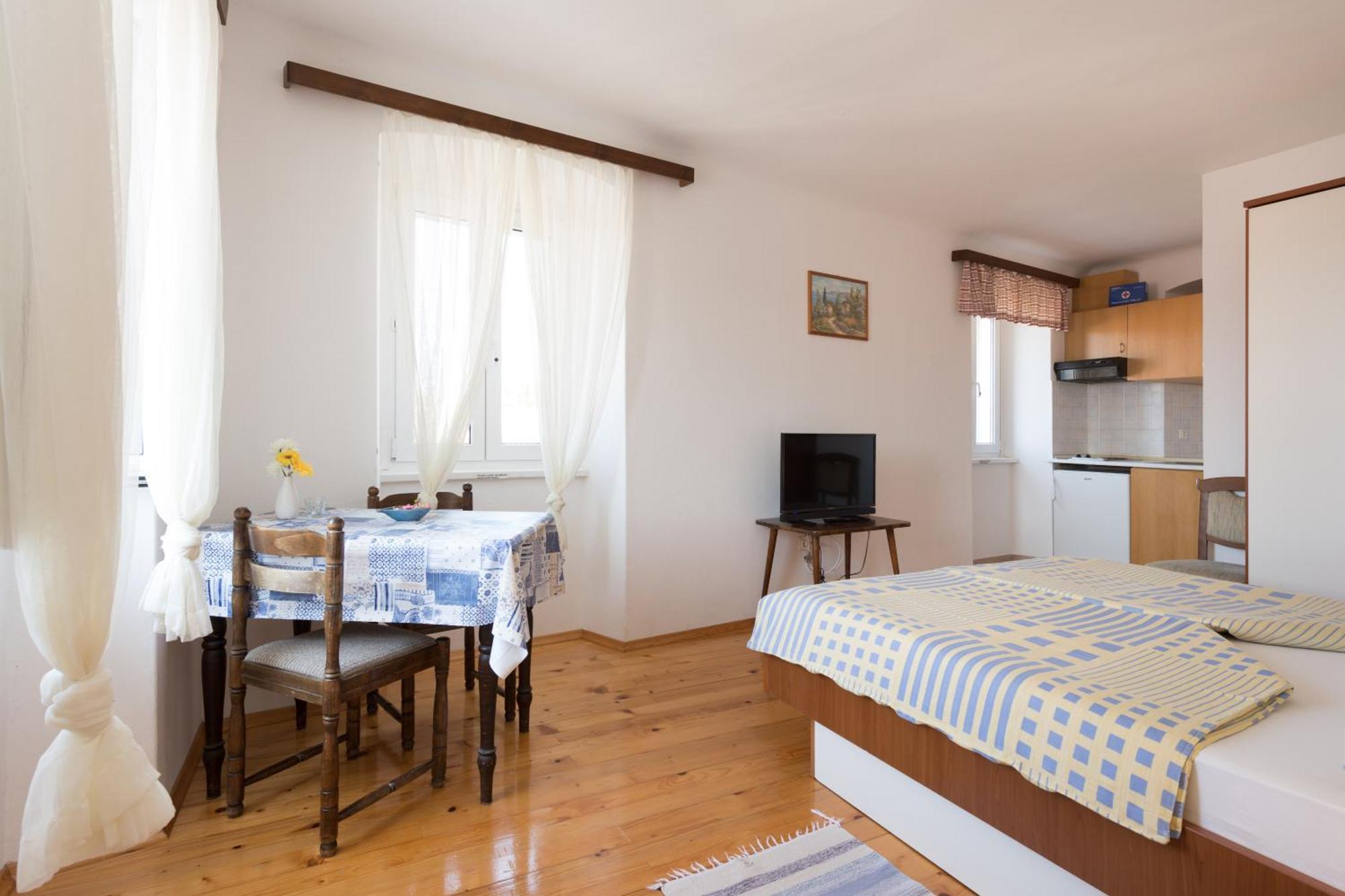 Apartments Mirakul Mali Lošinj Chambre photo